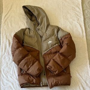Nike Two-Tone Brown Puffer Jacket
